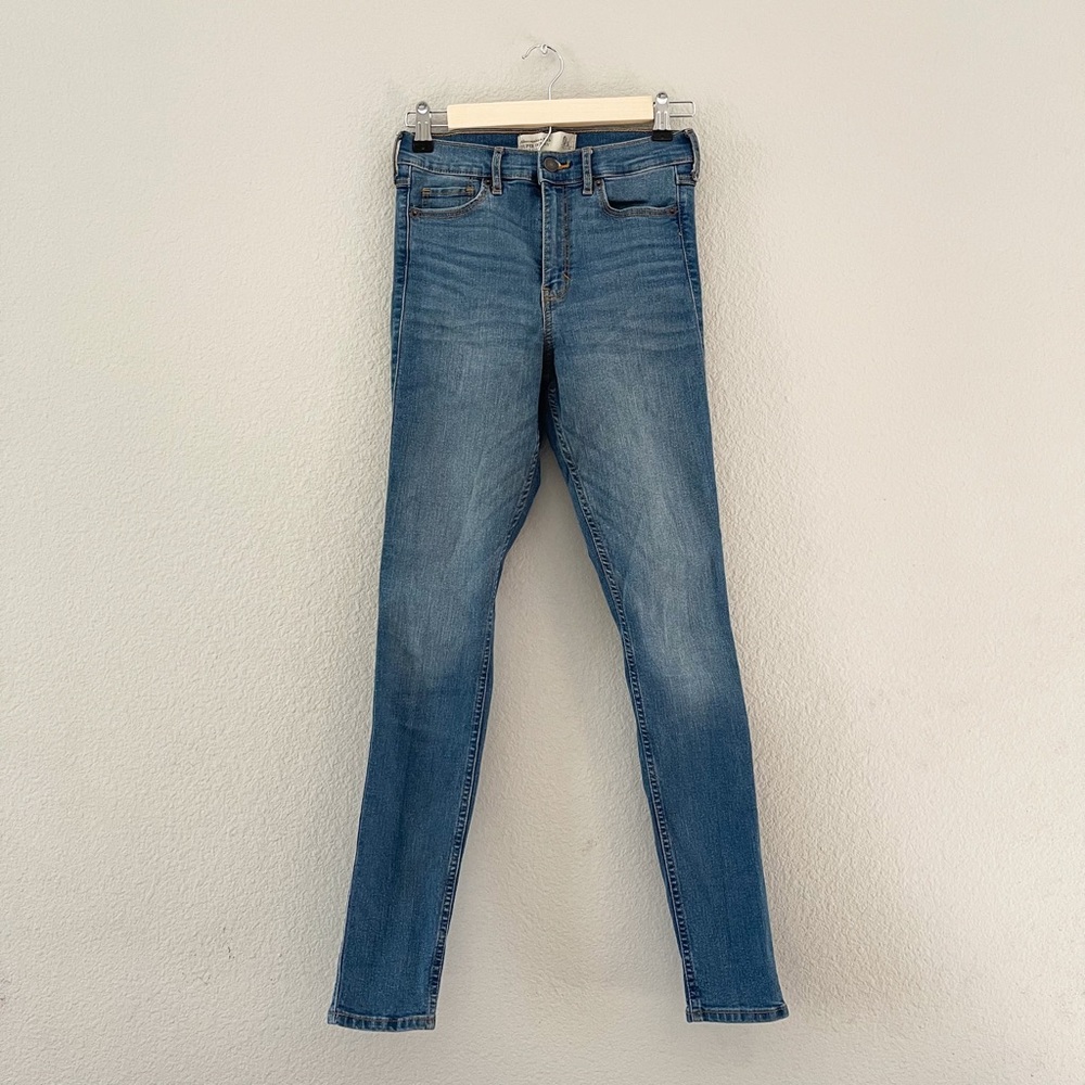 Abercrombie and Fitch Super Skinny High Rise Jeans Size 0s